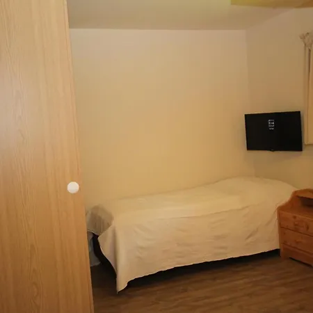 Hoss Apartment
